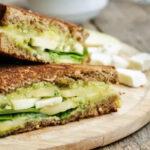 Delicioso Sándwich de Aguacate: El Placer Saludable que Debes Probar