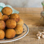 Deliciosas Croquetas de Garbanzos: Receta y Beneficios