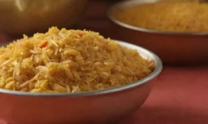 Arroz con costra dorada