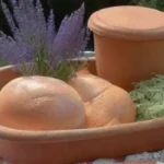 Qué preparación básica es esencial en la cocina francesa y por qué