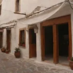 Paisajes griegos impresionantes y deliciosa comida en tabernas acogedoras