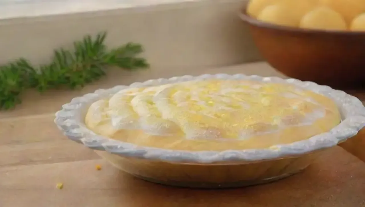 Una cocina alegre y luminosa prepara un delicioso pastel de limón
