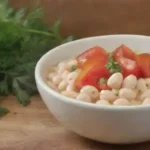 Cremosa sopa de alubias: cómo preparar una versión ligera