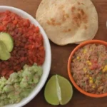 Guarniciones mexicanas coloridas: arroz