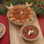 Cuáles son los aperitivos que deben estar en tu mesa navideña