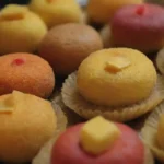 Postres filipinos con colores vibrantes y sabores dulces