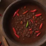 Ingredientes coloridos y especias vibrantes en recetas familiares