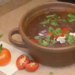Sopa de habichuelas negras: historia y variante en cada región