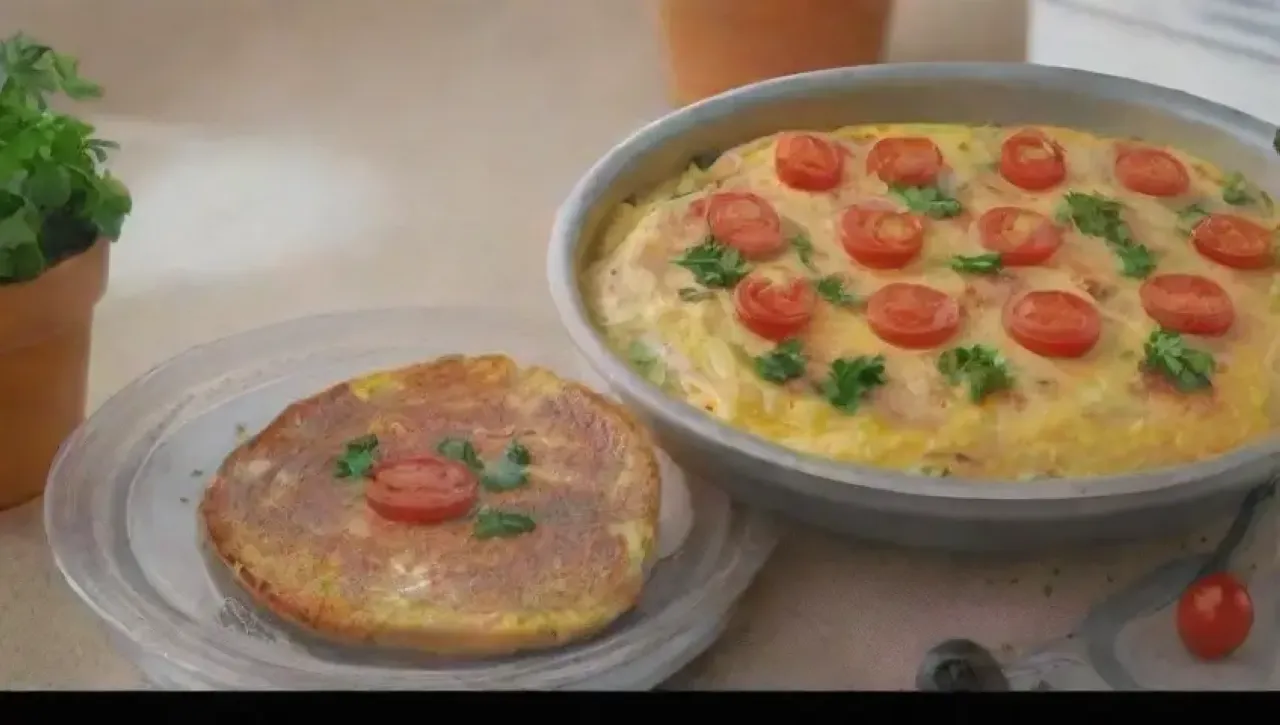 Desayuno familiar listo con omelet esponjoso y aromas deliciosos