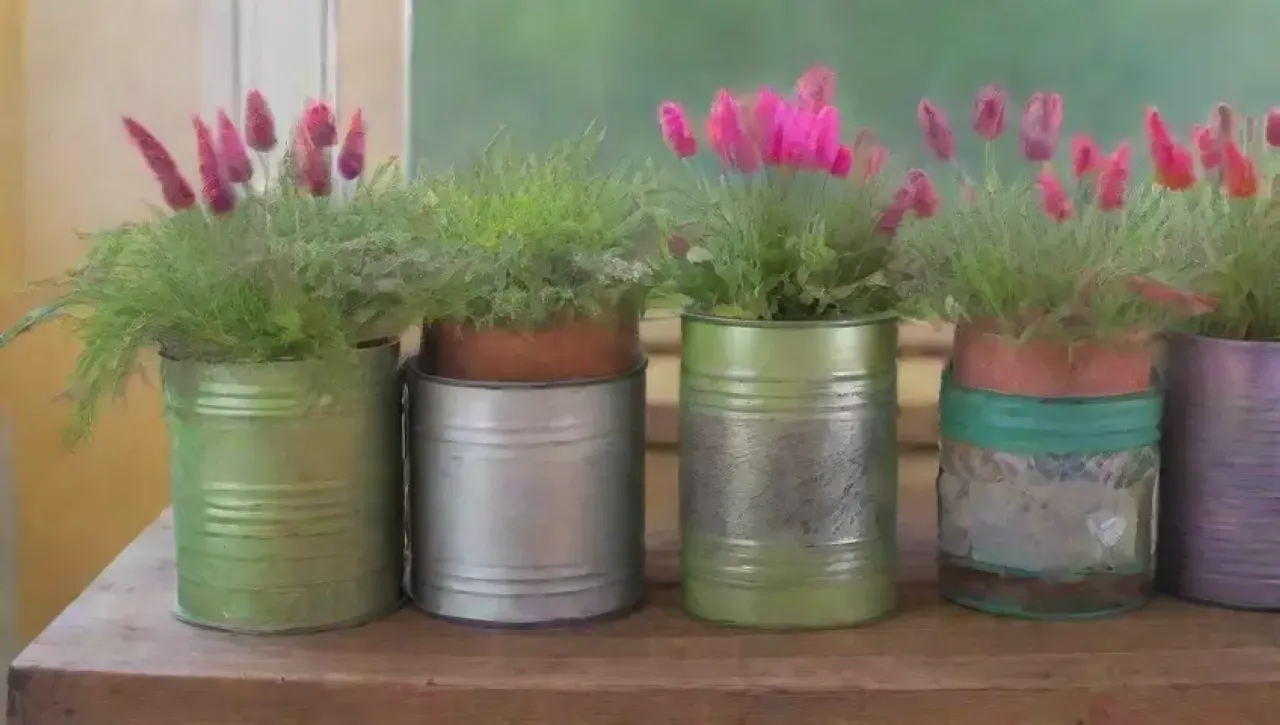 Un espacio creativo lleno de color, inspiración y proyectos reciclados