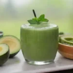 Has probado un smoothie verde con aguacate y pepino ¡Es delicioso!