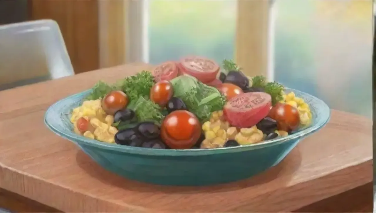 Una ensalada colorida y saludable lista para servir en un ambiente alegre