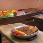 Vale la pena la espera en la nueva parrilla de carne del centro