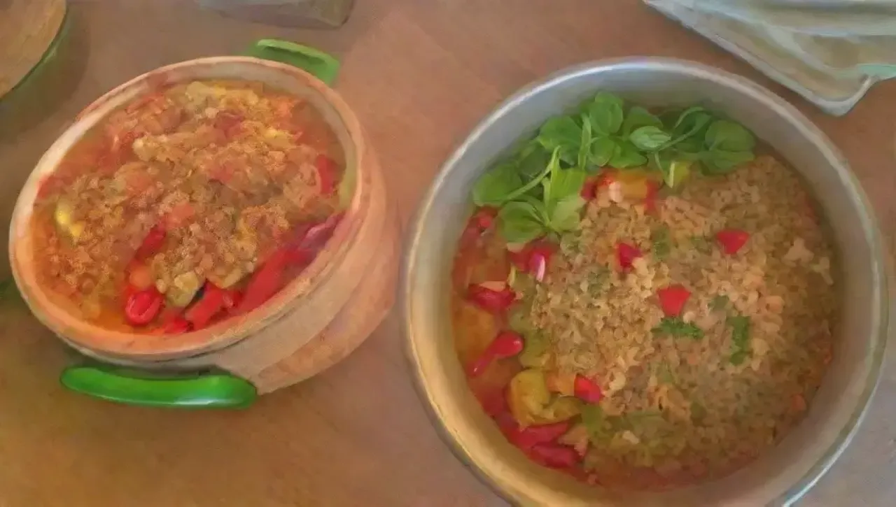 Una cocina vibrante llena de ingredientes frescos y aromas deliciosos